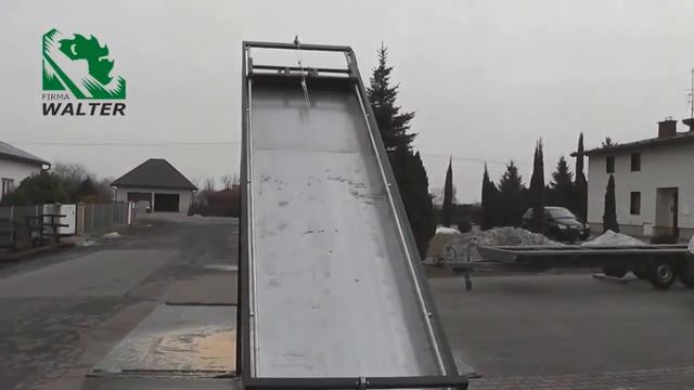 Раскрой бруса на обрезную доску. Угловой дисковый станок Walter UNIVERSAL-1000 смотреть онлайн