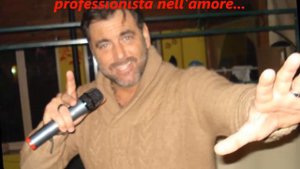" SONO UN PIRATA, SONO UN SIGNORE " (j. Iglesias ) canta GIUSEPPE RUFOLO