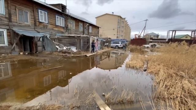 ЯКУТСК шёл 2023 год  становилось всё хуже и хуже