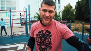 Учим: выходы на две руки. Подводящие упражнения на турнике