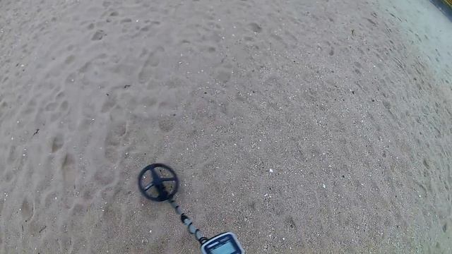 Всегда ЕСТЬ НАДЕЖДА даже на "битом" пляже!Поиск на морском побережье с металлоискателем Rutus Alter