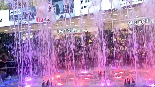 Фонтан в Европейском трц смотреть онлайн