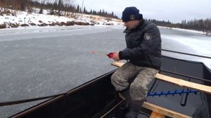 АЭРОЛОДКА / ПЕРВЫЙ ЛЁД / ПРОБУЮ РЫБАЧИТЬ НА БЛЕСНУ ПО ТОНКОМУ ЛЬДУ.