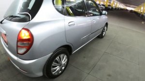 Daihatsu Sirion I (M1) 1.0 MT (56 л.с.) 2003