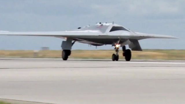 Военэксперт назвал главные особенности российского ударного БПЛА «Охотник»