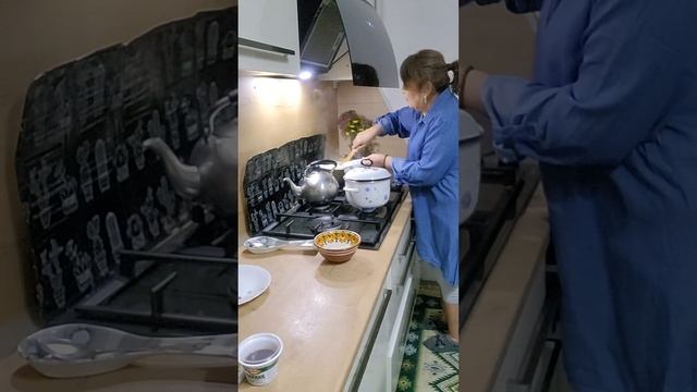 Корейский суп со шпинатом.Пробежка по зелёнке.