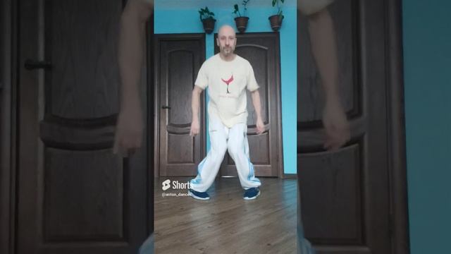 SHUFFLE DANCE TUTORIAL ? ? УЧИМ НОВУЮ ПРОСТУЮ КОМБИНАЦИЮ ДВИЖЕНИЙ ТАНЦА ШАФФЛ.