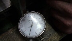 Шабрение направляющих  колонны фрезерного  (2часть)