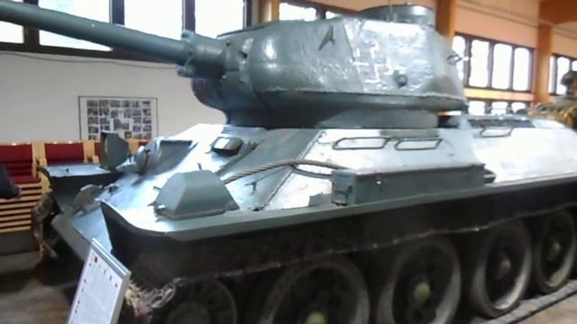 DSCN3682 Танковый музей "Парола" смотреть онлайн