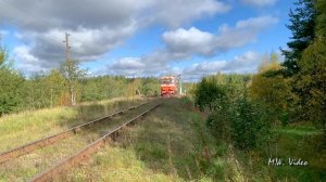 Тепловоз ТЭП70-0254 с пригородным поездом  Бологое - Великие Луки.