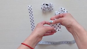 Горошек всегда в тренде. Бантики из атласной ленты просто и легко #бантики#