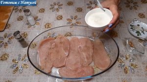 Куриное филе в духовке. Рецепт просто бомба!!! Вкусное куриное филе с сыром и помидорами в духовке!