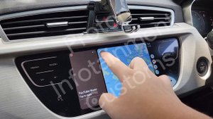 Proton X70 GKUI Android Auto Apple CarPlay