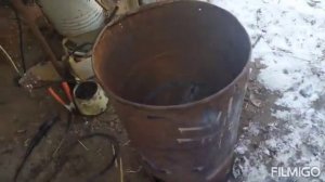 простая коптильня на дровах