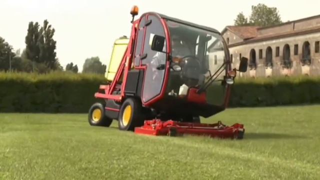 Самые крутые садовые трактора Gianni Ferrari. Вместо десяти обычных! #самые производительные косилк смотреть онлайн