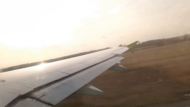 взлёт самолёта S7 смотреть онлайн