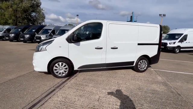 RENAULT TRAFIC BUSINESS 1.6 DCI 120ps L1 H1 SWB EURO'6 смотреть онлайн