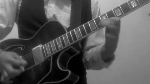 Smooth jazz in F смотреть онлайн