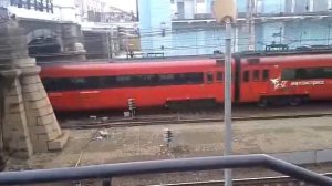 Электропоезд ЭД4 МКМ на станции Белорусский вокзал.