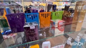 Дожились! Здесь всегда было людно. Покупатели нарасхват, продавцы скучают. ЦУМ Караганды