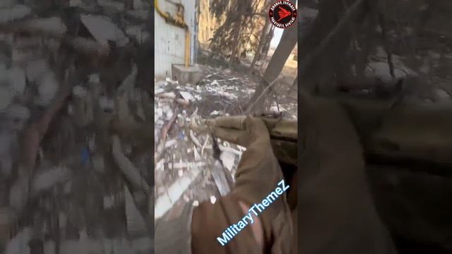 Шайтаны малыми группами убегают из Бахмута. 

Беги, нацик, беги. От кары воинов Аллаха тебе все равн