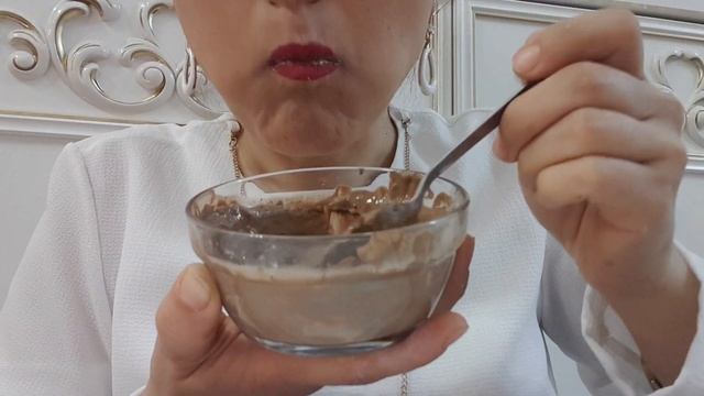 Blue clay in pink paste. Голубая глина в розовой пасте. смотреть онлайн