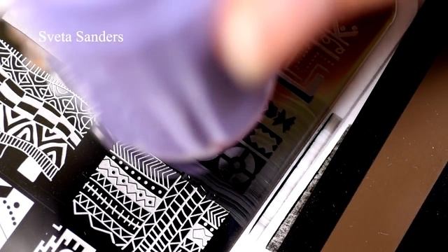 Holography etnic nail art tutorial