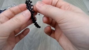 Как закрепить и присоединить леску. Плетение из бисера для начинающих/ Бисероплетение.