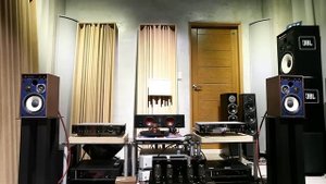 JBL 4312M II + Rega Brio-R 綜合擴大機 +Rega Apollo CD播放機