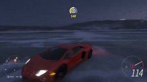 Валим боком на Ламбе, замерзшее озеро. Forza horizon 4 Lamborghini Aventador lp700-4