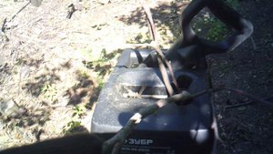 Работа садовым измельчителем ЗУБР ЗИЭ-44-2800