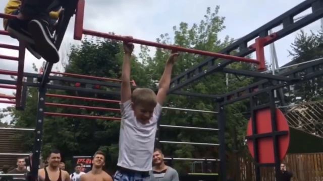 Турнир памяти Ильи Городничева Фитнес-студия Берег смотреть онлайн