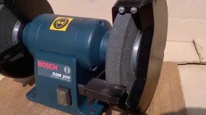 Заточной электроточило ,наждак,точильный станок Bosch GSM 200 Bench Grinder 1