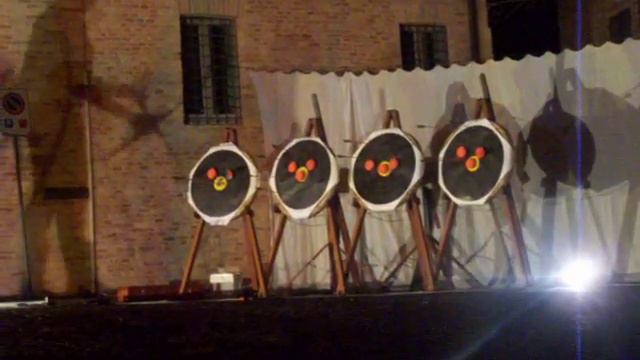 Arcieri del Gruppo storico di Corinaldo смотреть онлайн