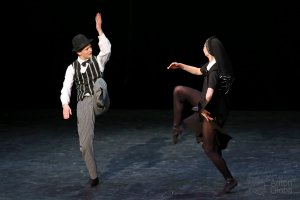 "Еврейский танец", ансамбль "Ритмы детства". "Jewish dance", ensemble "Rhythms of childhood".