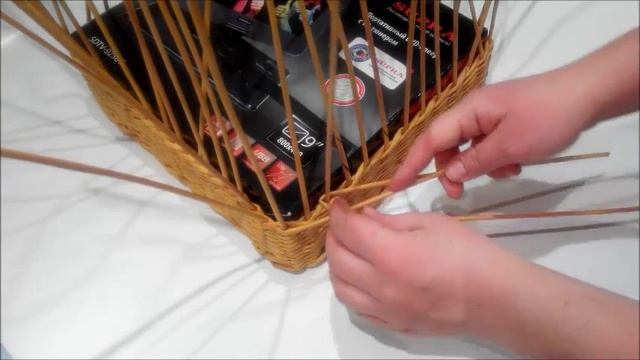 Прямоугольный короб из газетных трубочек - часть 2. Урок 6. Онлайн-школа газетоплетения. смотреть онлайн