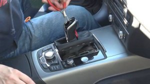How To Replace/Retrofit The Gear Shift Knob On An Audi A6 C7