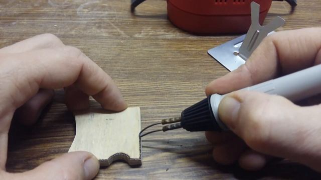 Деревянная игрушка "Кузнецы". Как сделать детскую игрушку своими руками