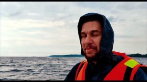 Toyboat Race 2022. Крушение парусного швертбота с переворотом в оверкиль.