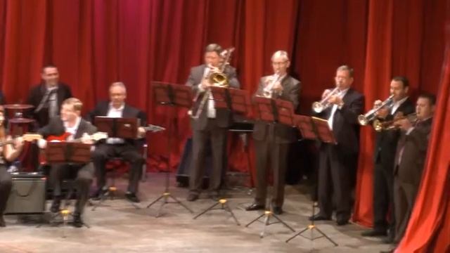 Генри Манчини «Питер Ган» исп. Эстрадный оркестр рук. Василий Подлесный смотреть онлайн