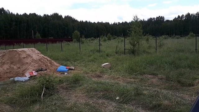 бурим абиссинку.Сверлим отверстия в бетоне под канализационные трубы алмазником.