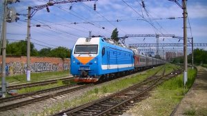 ЭП1М-523 с поездом №115 Санкт-Петербург - Адлер