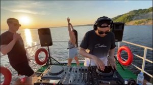 Yacht Party / Вечеринки на яхте или катере в Перми