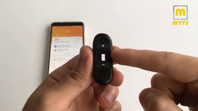 Xiaomi Smart Band 4 - Best Activity Tracker of 2019? - Long-Term Review смотреть онлайн