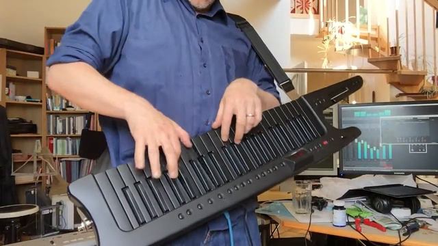 Roland Keytar Jam смотреть онлайн