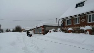 Мини трактор и шнековый снегоуборщик чистим снег