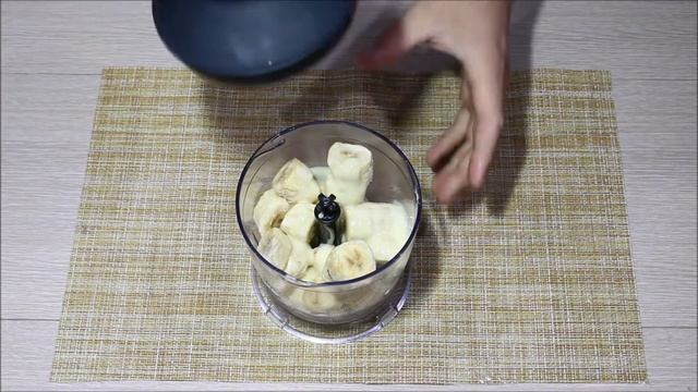 Банановое Мороженое из 2-х Ингредиентов? БЫСТРО ВКУСНО И ПОЛЕЗНО смотреть онлайн