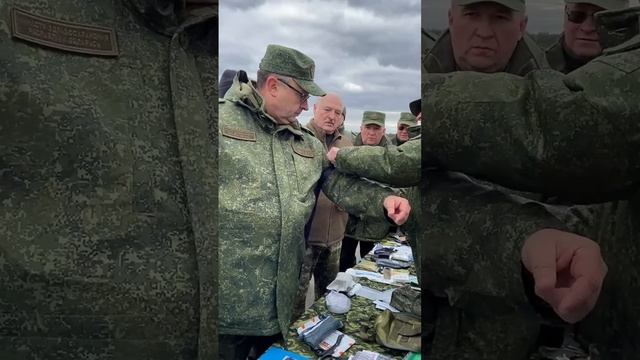 На министре будешь? Ну давай!ЛУКАШЕНКО проверил аптечку военных.mp4