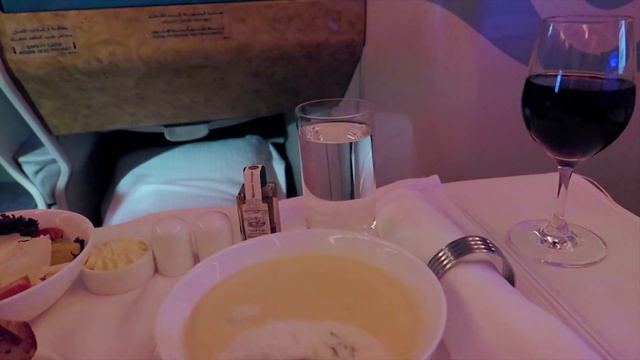 Бизнес класс Эмирейтс удивляет А380 | Жизнь ЯрЧе | Летим в Танзанию своим ходом | Пересадка в Дубае
