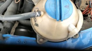 Замена троса капота и верхней части замка капота Volkswagen LT 35